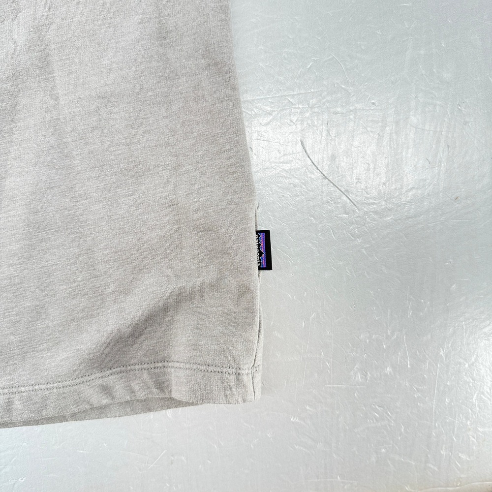 Patagonia Mens Grey Turquoise Blue Raglan Logo Crewneck Sweatshirt Large L - Picture 5 of 8